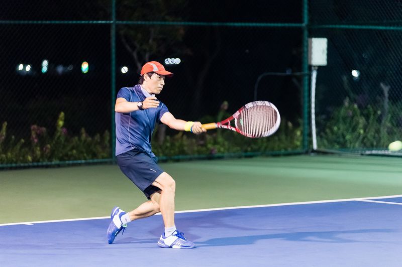 Sân tennis